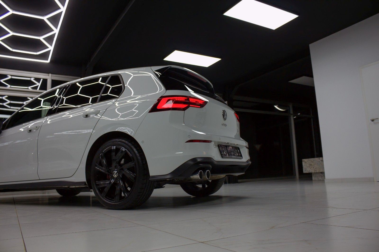 VW GOLF 8 GTD — foto 19