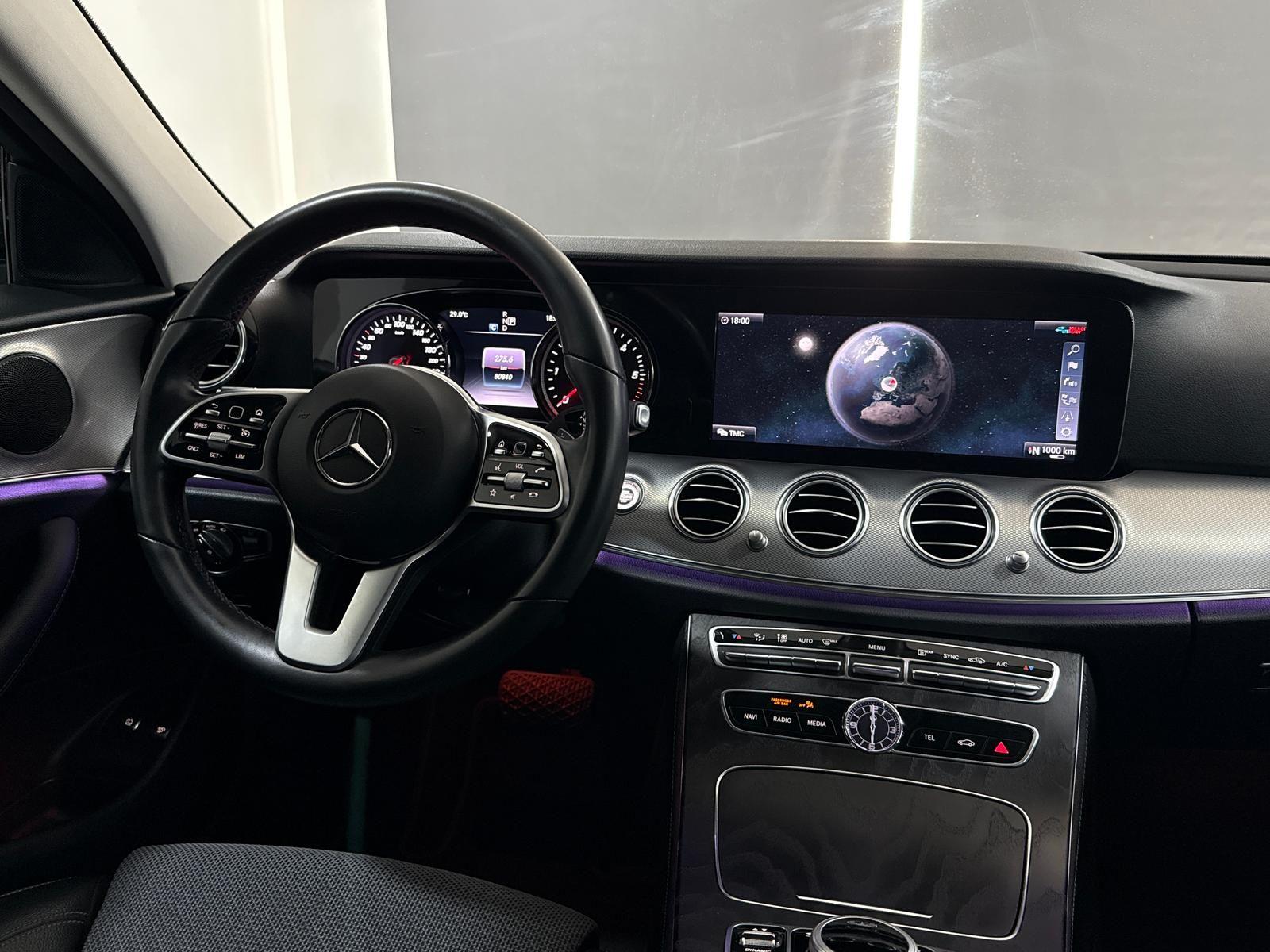 MERCEDES-BENZ E 220 d AMG LINE — foto 28