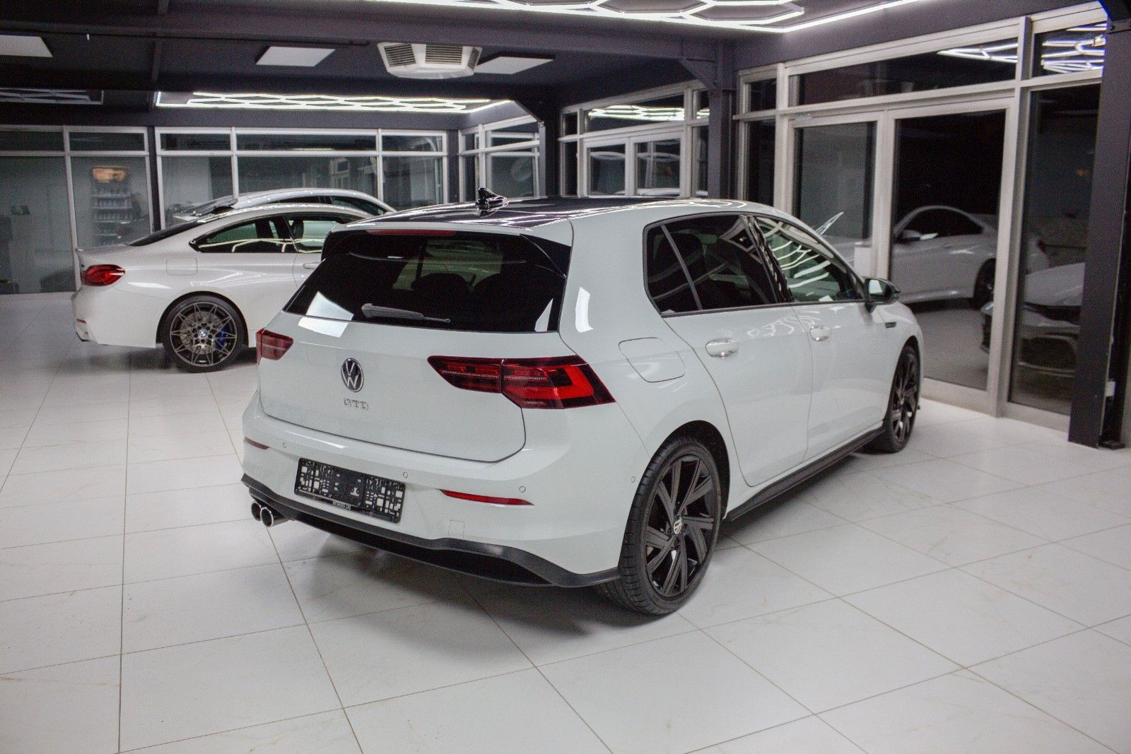 VW GOLF 8 GTD — foto 5