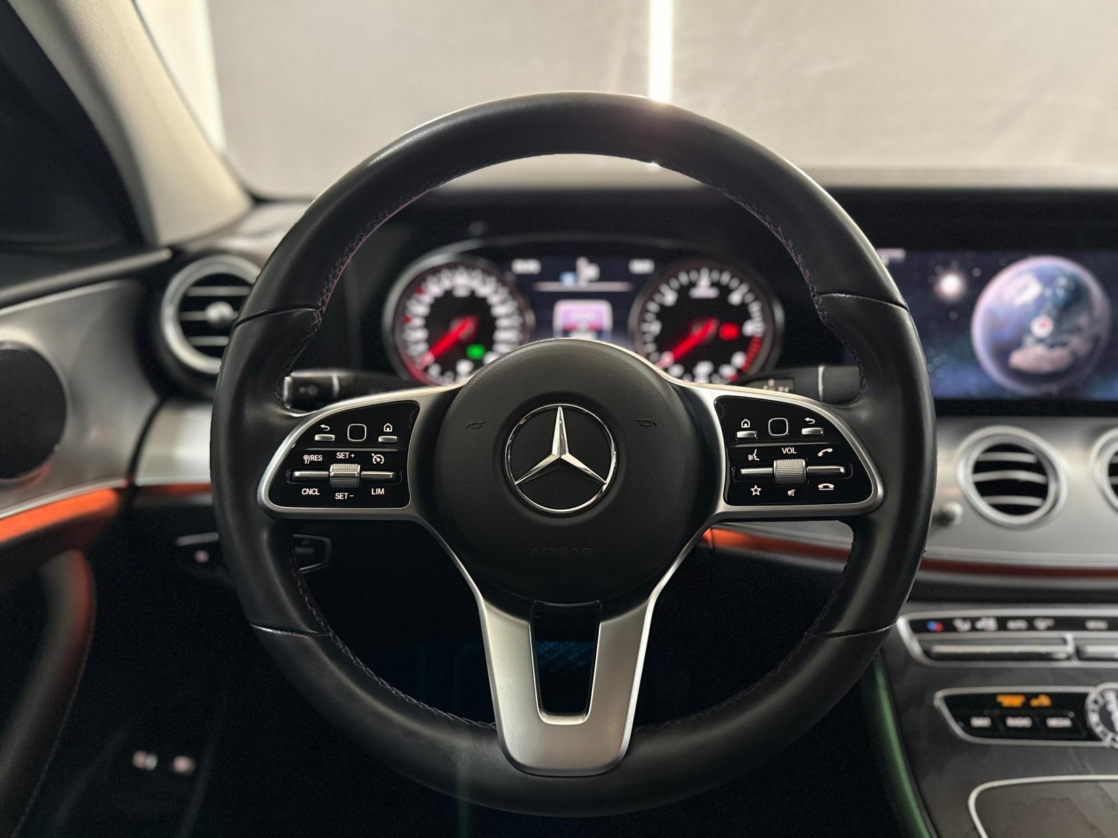 MERCEDES-BENZ E 220 d AMG LINE — foto 31